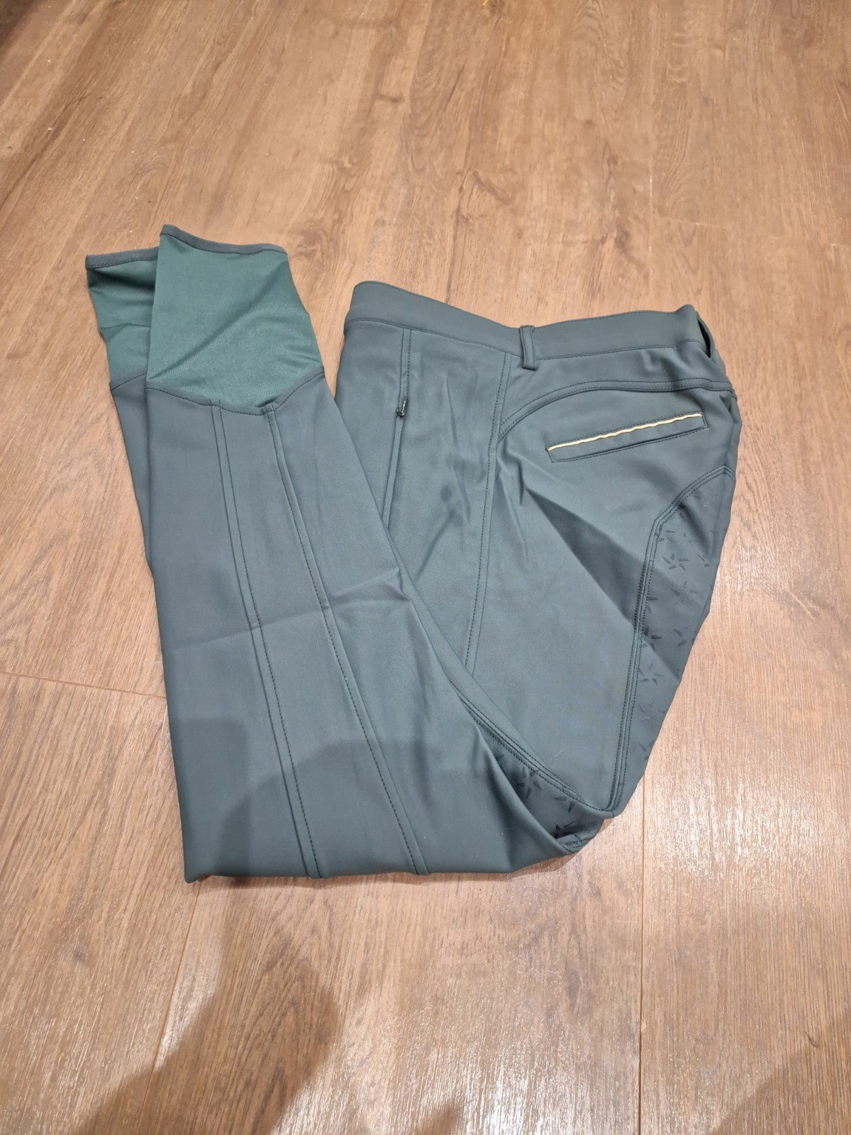 SALE QUUR QNoxx Full Grip Riding Breeches Jungle Green  EU 40 UK 12 (128407) S72