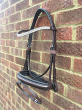 Load image into Gallery viewer, Cwell Equine Snaffle Bridle Zurich With U shape 5 rows Crystal Browband Brown Full(697)
