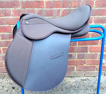 Load image into Gallery viewer, Cwell Equine Super-comfy Deeper seat GP Saddle Synthetic CHANGEABLE GULLET Brown
