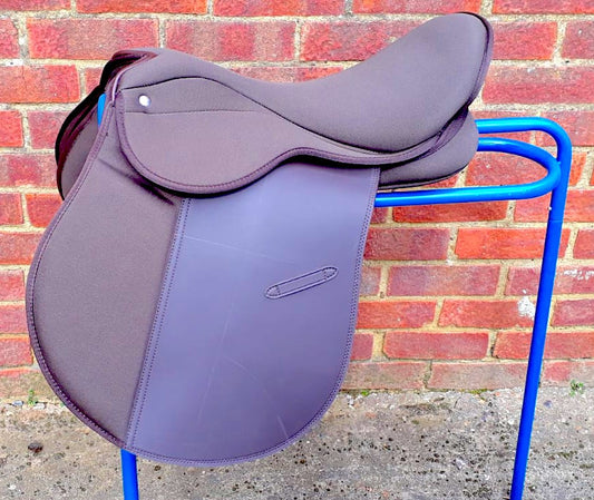 Cwell Equine Super-comfy Deeper seat GP Saddle Synthetic CHANGEABLE GULLET Brown